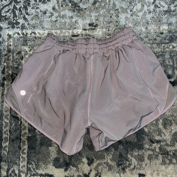 Lululemon pink Hotty Hot shots - Picture 2 of 3